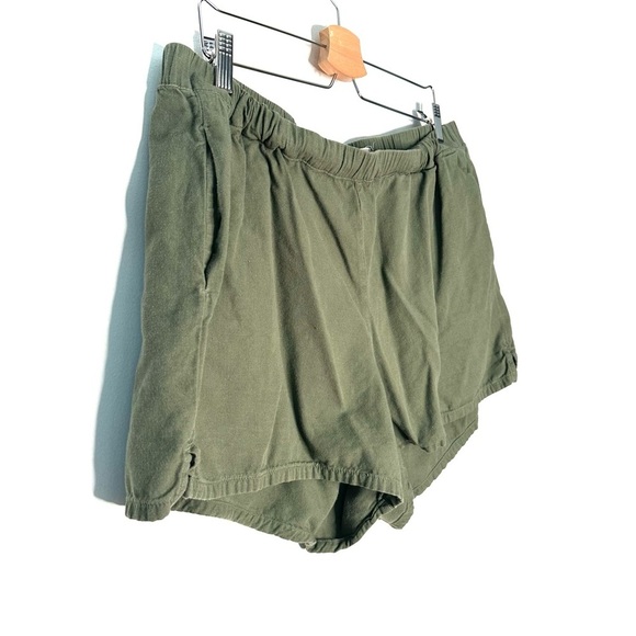 Madewell | Green Pull On Elastic Waist Shorts Size XXL - Picture 2 of 7